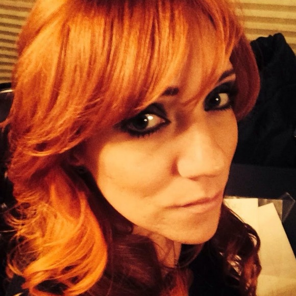 Meet your Posher, Rachel - Picture 1 of 1